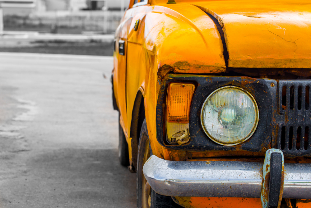 Your Options For An Old Car: Fix It, Sell It, Or Junk It?